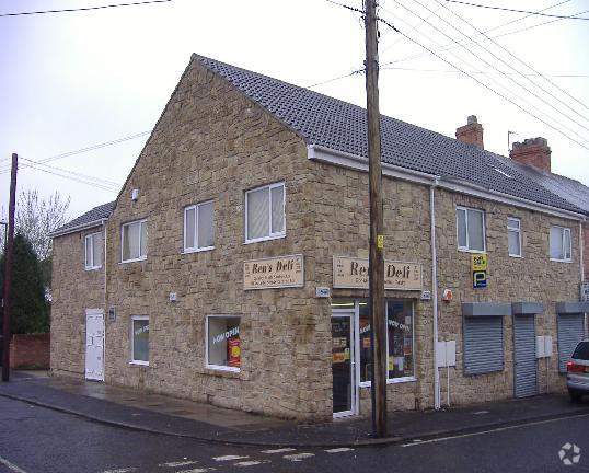 29-30 South St, Newbottle for lease - Primary Photo - Image 2 of 7