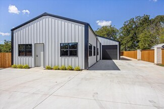 Plus de détails pour 619 N Crockett St, Granbury, TX - Flex à vendre