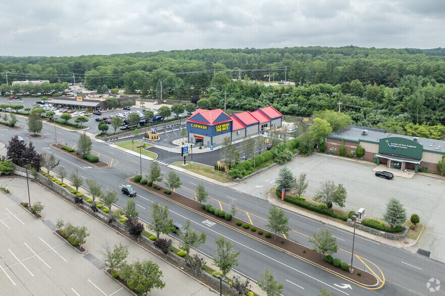 775 Centre Of New England Blvd, West Greenwich, RI à louer - Aérien - Image 3 de 6