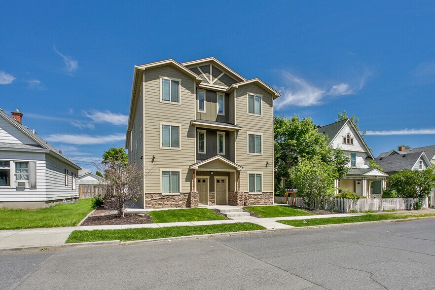 915 E Augusta Ave, Spokane, WA à vendre - Photo du bâtiment - Image 2 de 20