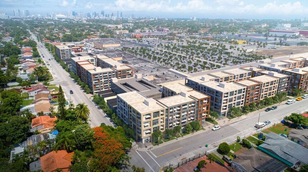 3701 NW 7th St, Miami, FL à louer - Aérien - Image 2 de 18