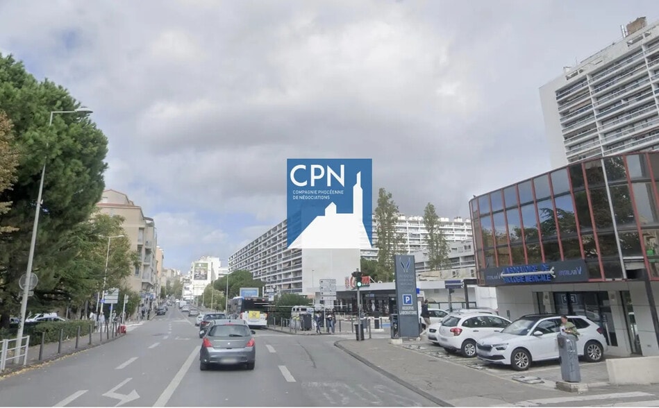 Retail in Marseille for lease - Building Photo - Image 1 of 3