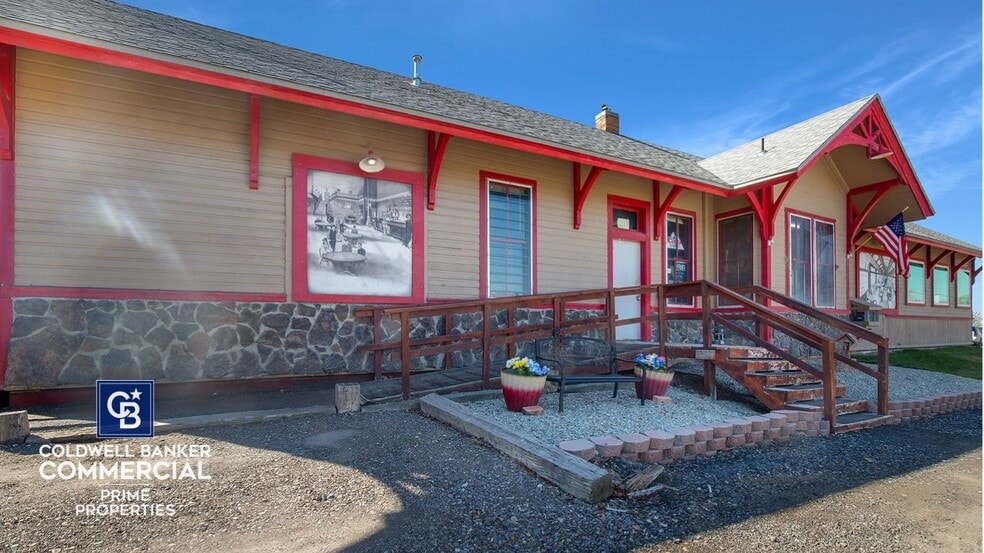 20079 Us-30, Buhl, ID for sale - Primary Photo - Image 1 of 8