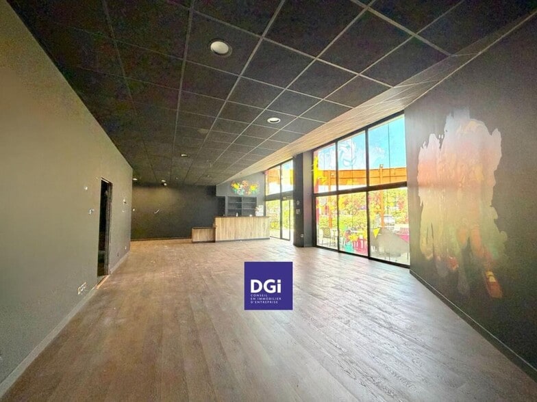 145 Rue Michel Debré, Nîmes for lease - Interior Photo - Image 2 of 2