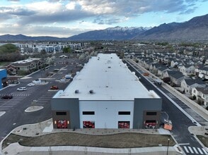 2416 W 700 S, Pleasant Grove, UT à louer Photo du bâtiment- Image 2 de 5