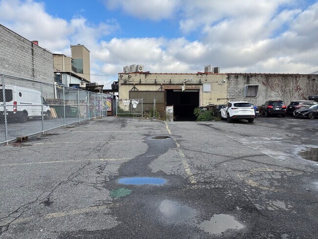 More details for 74-80 Georgia Ave, Brooklyn, NY - Industrial for Lease