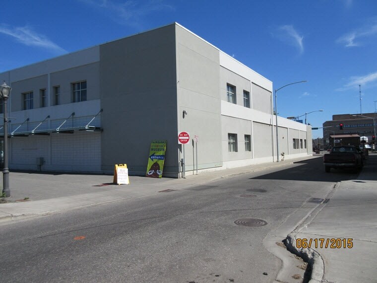302 Cushman St, Fairbanks, AK à louer - Photo du bâtiment - Image 3 de 26