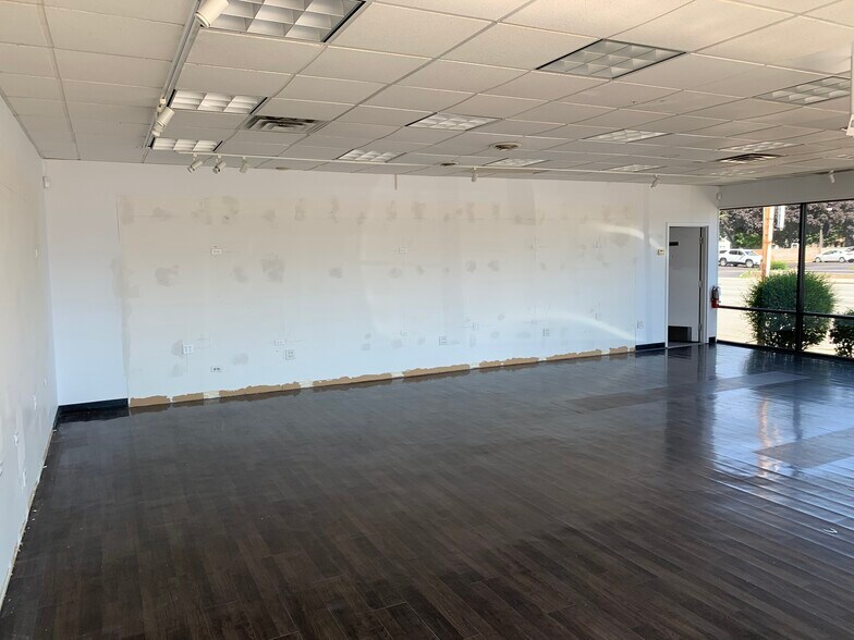 9300 S Cicero Ave, Oak Lawn, IL à louer - Photo intérieure - Image 2 de 4