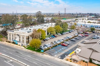 1701 Westwind Dr, Bakersfield, CA - Aérien  Vue de la carte - Image1