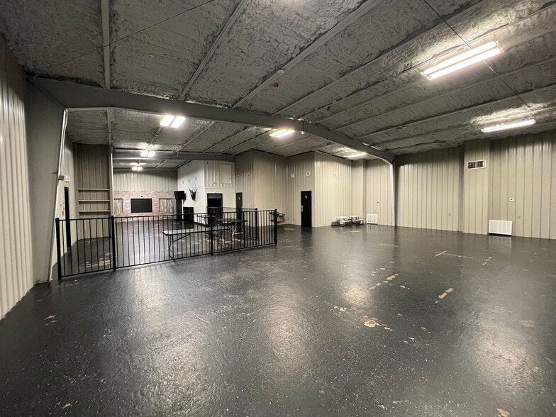 11799 Mansfield Rd, Keithville, LA for lease - Building Photo - Image 3 of 11