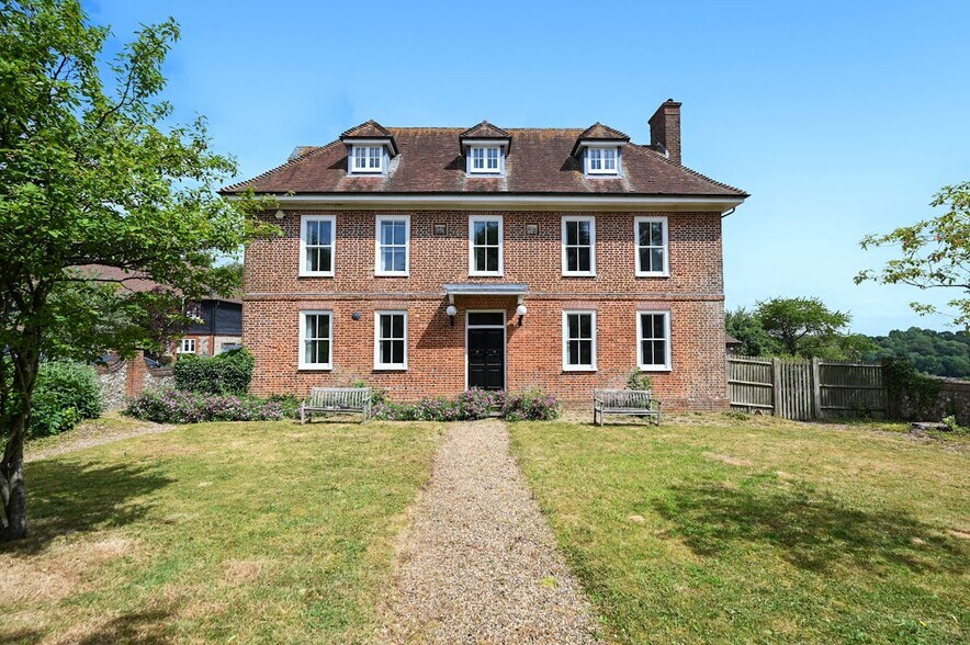 14 Glovers Clos, Westerham à louer - Photo du bâtiment - Image 1 de 2