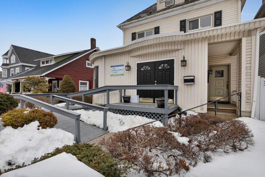 1810 Washington Blvd, Easton, PA à vendre - Photo du bâtiment - Image 3 de 44