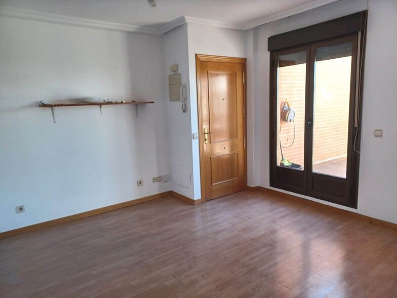 Immeuble residentiel dans Madrid, Madrid à vendre - Photo intérieure - Image 3 de 11