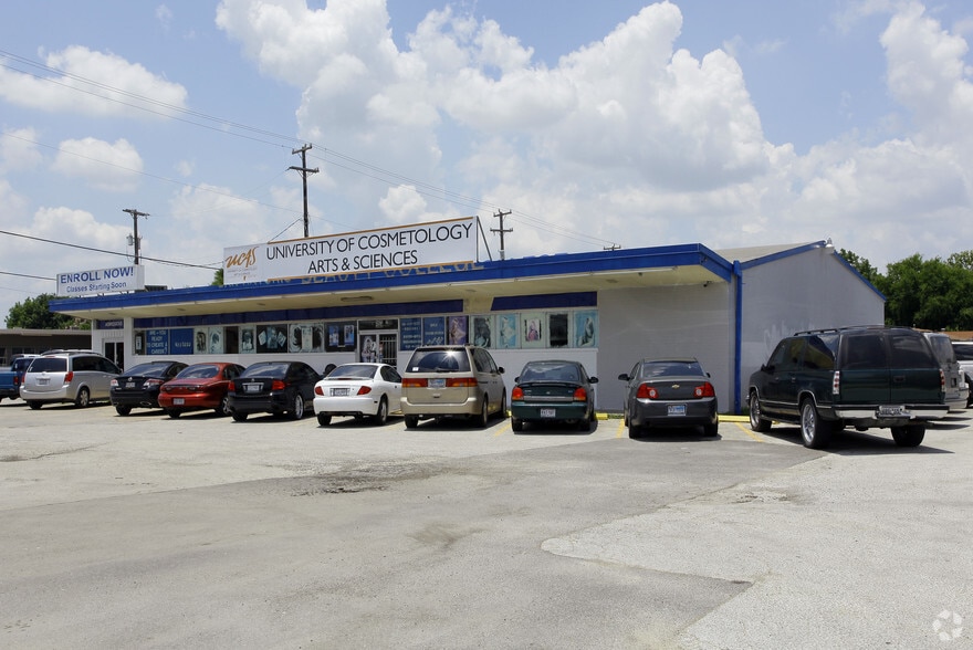 2423 Jamar St, San Antonio, TX for sale - Building Photo - Image 2 of 11