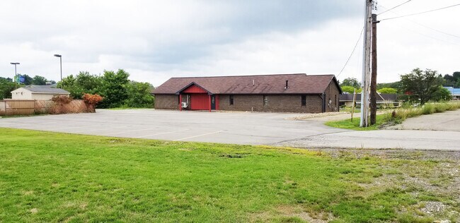 More details for 201 Fairview Dr, Monaca, PA - Retail for Sale