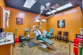 1829 Jo Johnston Ave, Nashville, TN for sale Interior Photo- Image 1 of 9