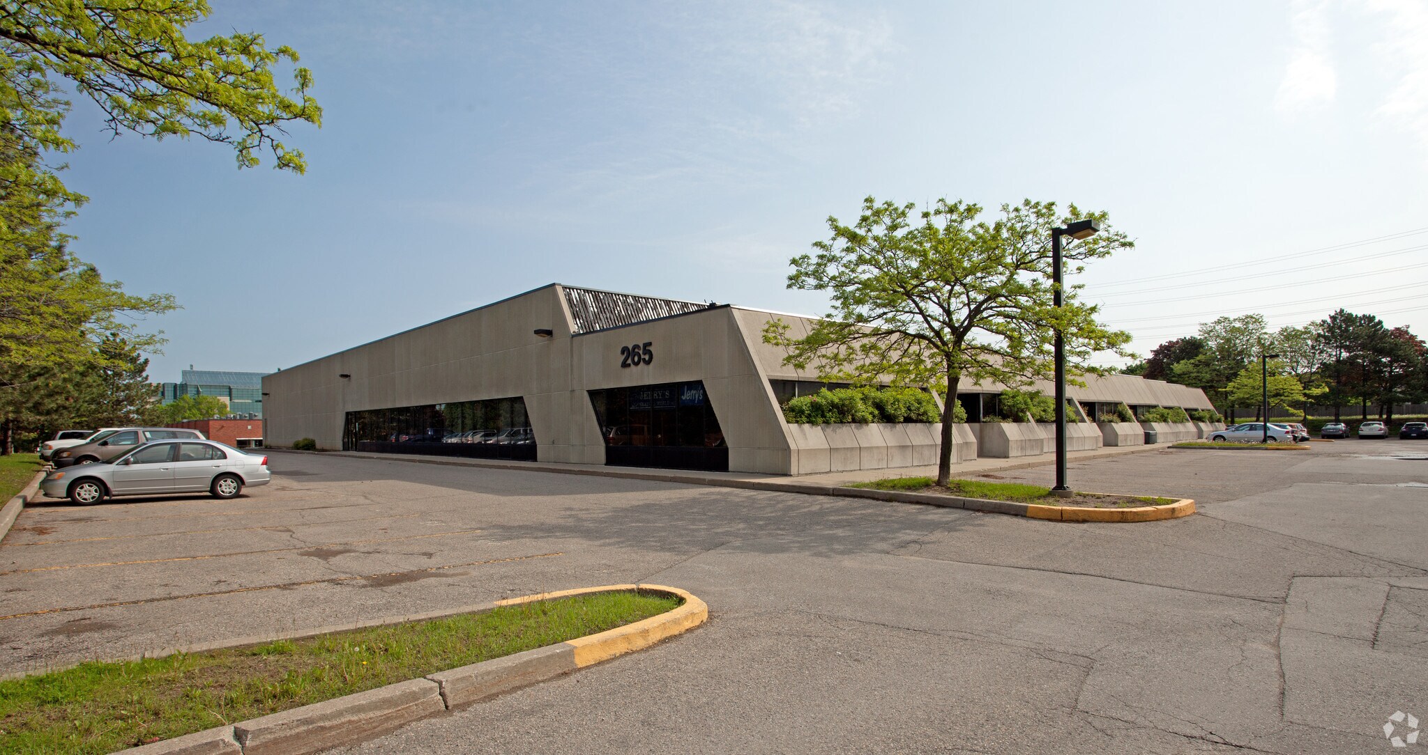 235-265 Hood Rd, Markham, ON for lease Primary Photo- Image 1 of 8