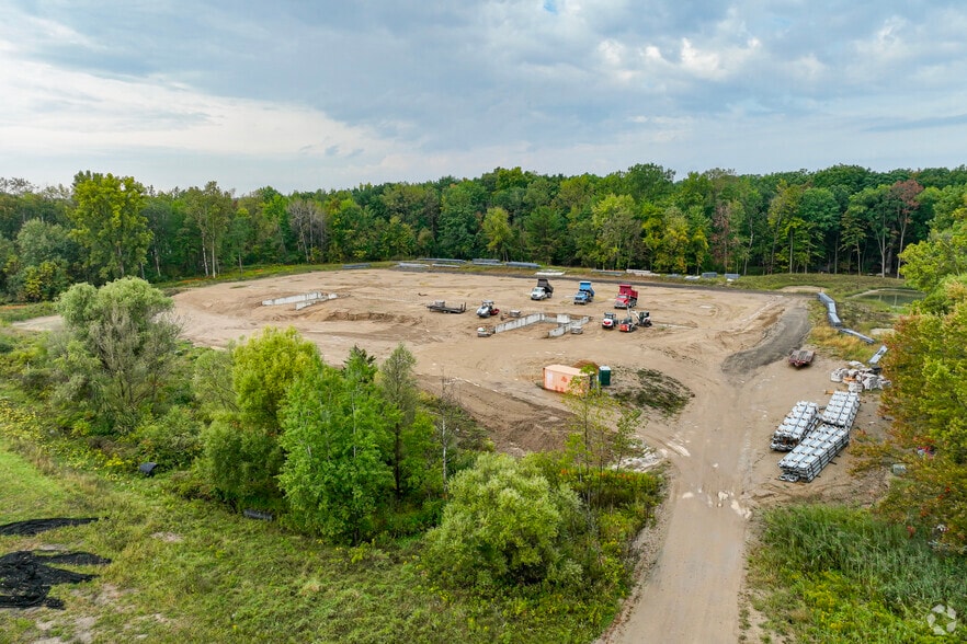 10600 Hi Tech Dr, Whitmore Lake, MI for lease - Aerial - Image 3 of 6