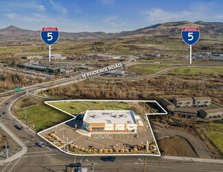 Plus de détails pour 636 N Main St, Phoenix, OR - Commerce de détail à louer