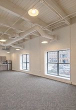 318-322 1st Ave N, Minneapolis, MN for lease Interior Photo- Image 2 of 5