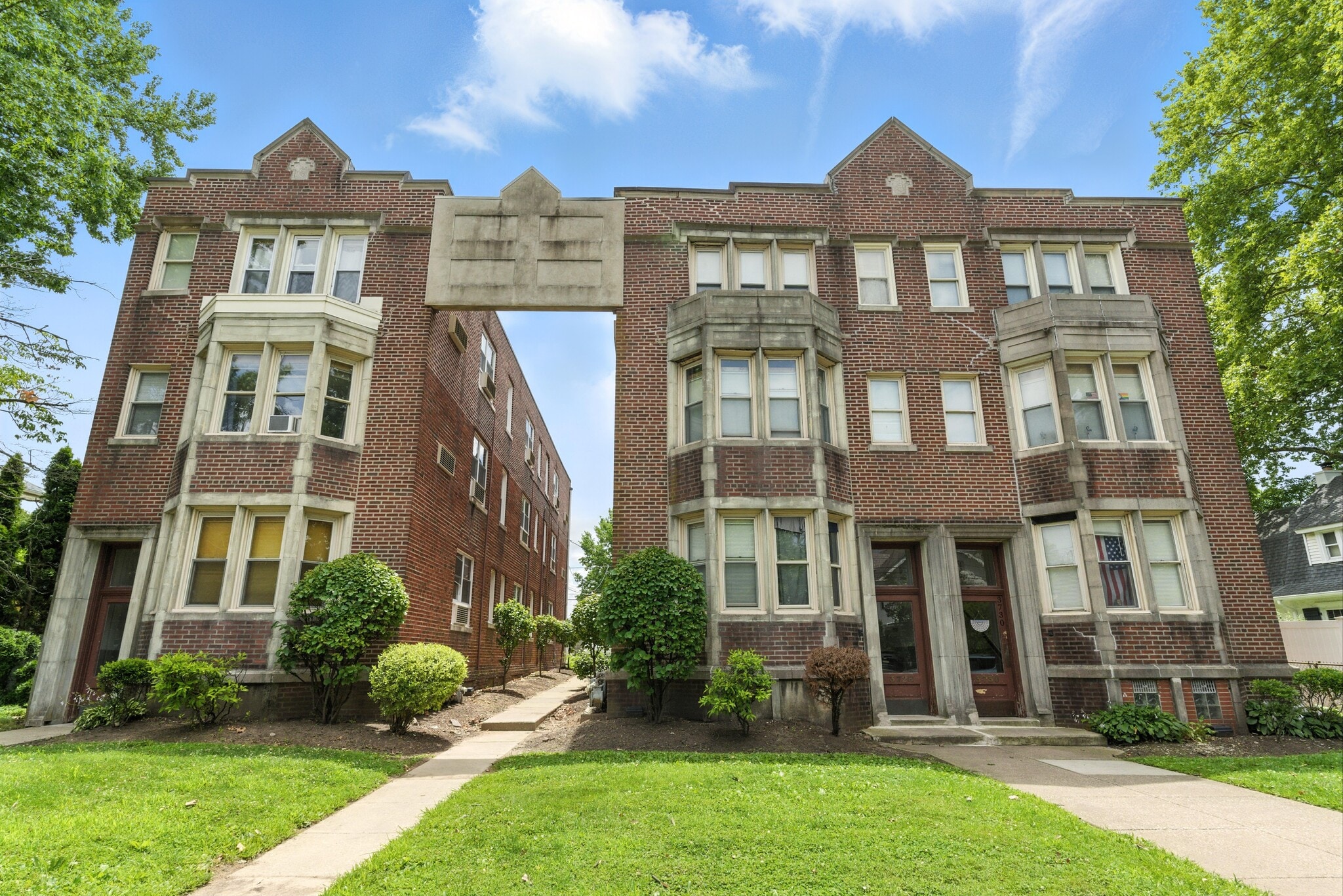 185-Units Multifamily - Delaware County portfolio of 6 properties for sale on LoopNet.ca Building Photo- Image 1 of 7