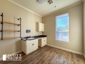 1420 Robinson Rd, Corinth, TX à louer Photo intérieure- Image 1 de 2