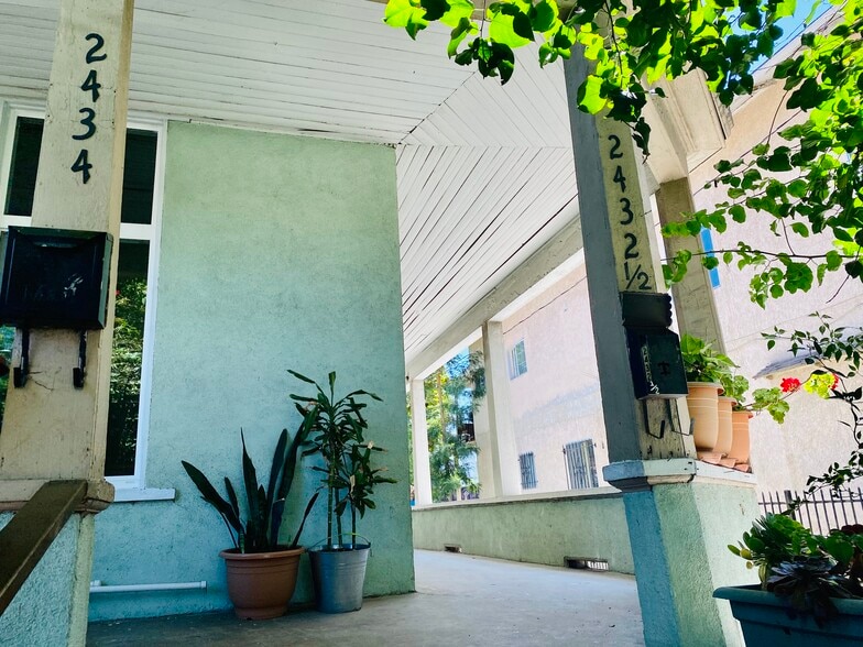 2432 Workman St, Los Angeles, CA for sale - Building Photo - Image 2 of 33