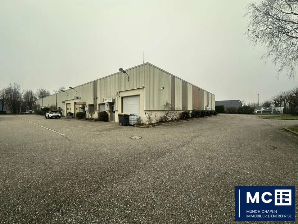 Flex in Schiltigheim for lease Building Photo- Image 1 of 7