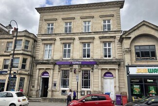 Plus de détails pour 62 Fore St, Trowbridge - Commerce de détail à vendre