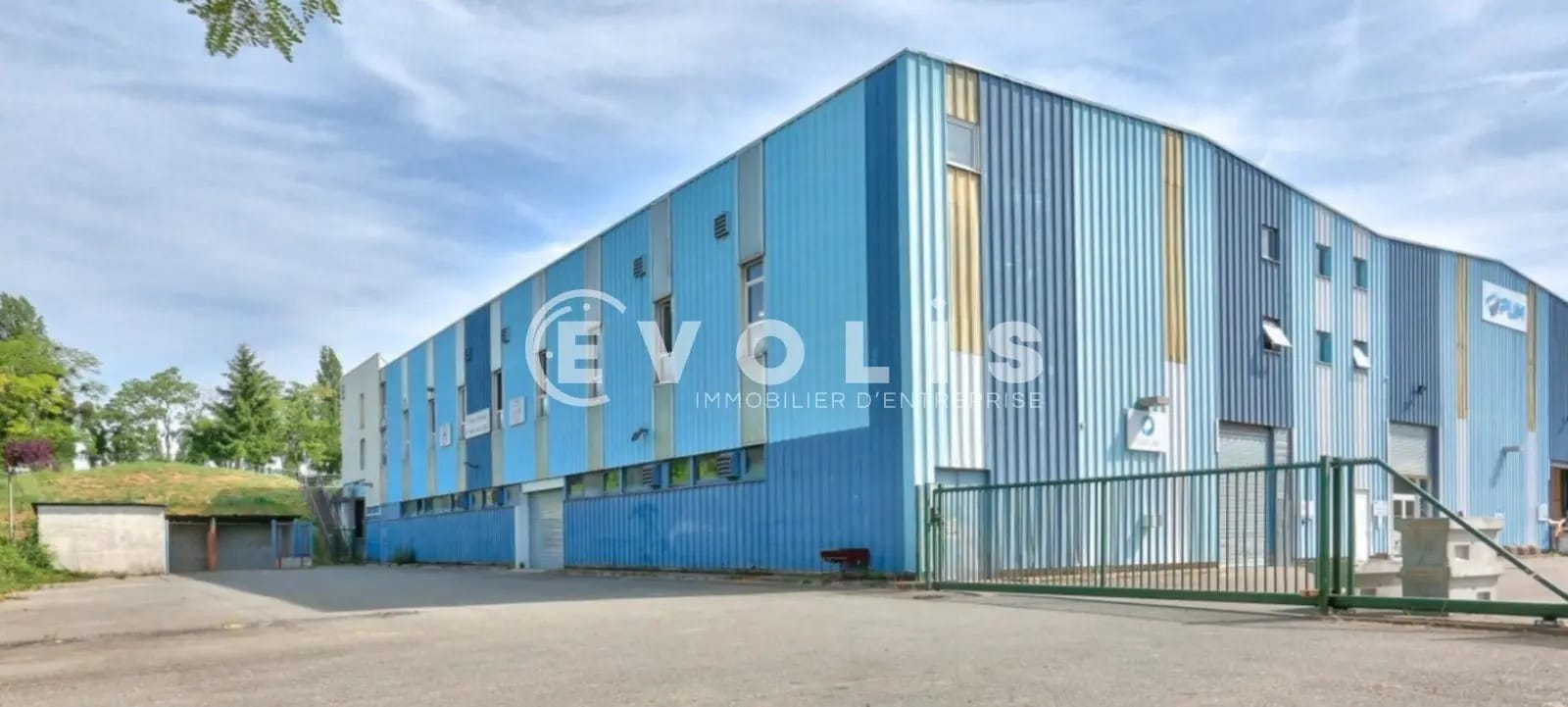 1 Rue Blaise Pascal, Chilly-Mazarin for lease Building Photo- Image 1 of 14