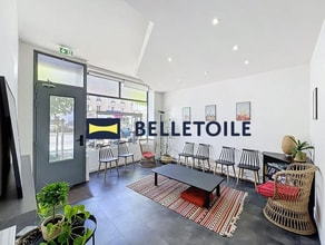 Office/Retail in Maisons-Alfort for lease Interior Photo- Image 1 of 17