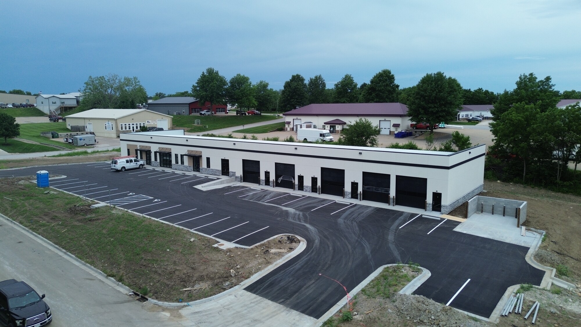 208 W Richardson St, Smithville, MO for lease Primary Photo- Image 1 of 5