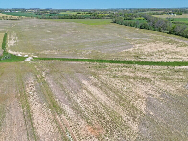 9000 Leitchfield, Cecilia, KY à vendre - Photo principale - Image 1 de 36