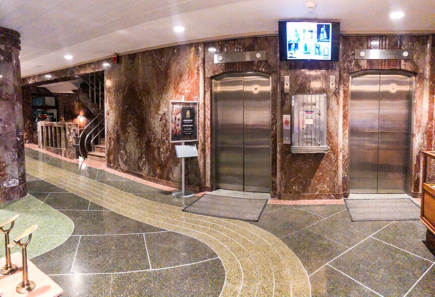 102 N College Ave, Tyler, TX à louer - Photo intérieure - Image 2 de 12