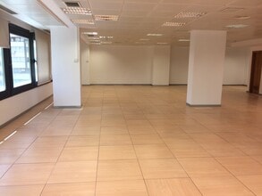 Office in Madrid, Madrid for lease Interior Photo- Image 2 of 5