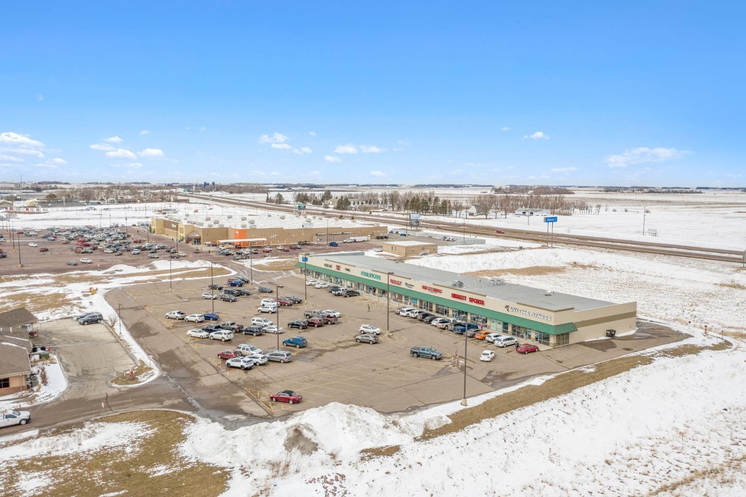 1151 Ryans Rd, Worthington, MN for lease Building Photo- Image 1 of 9