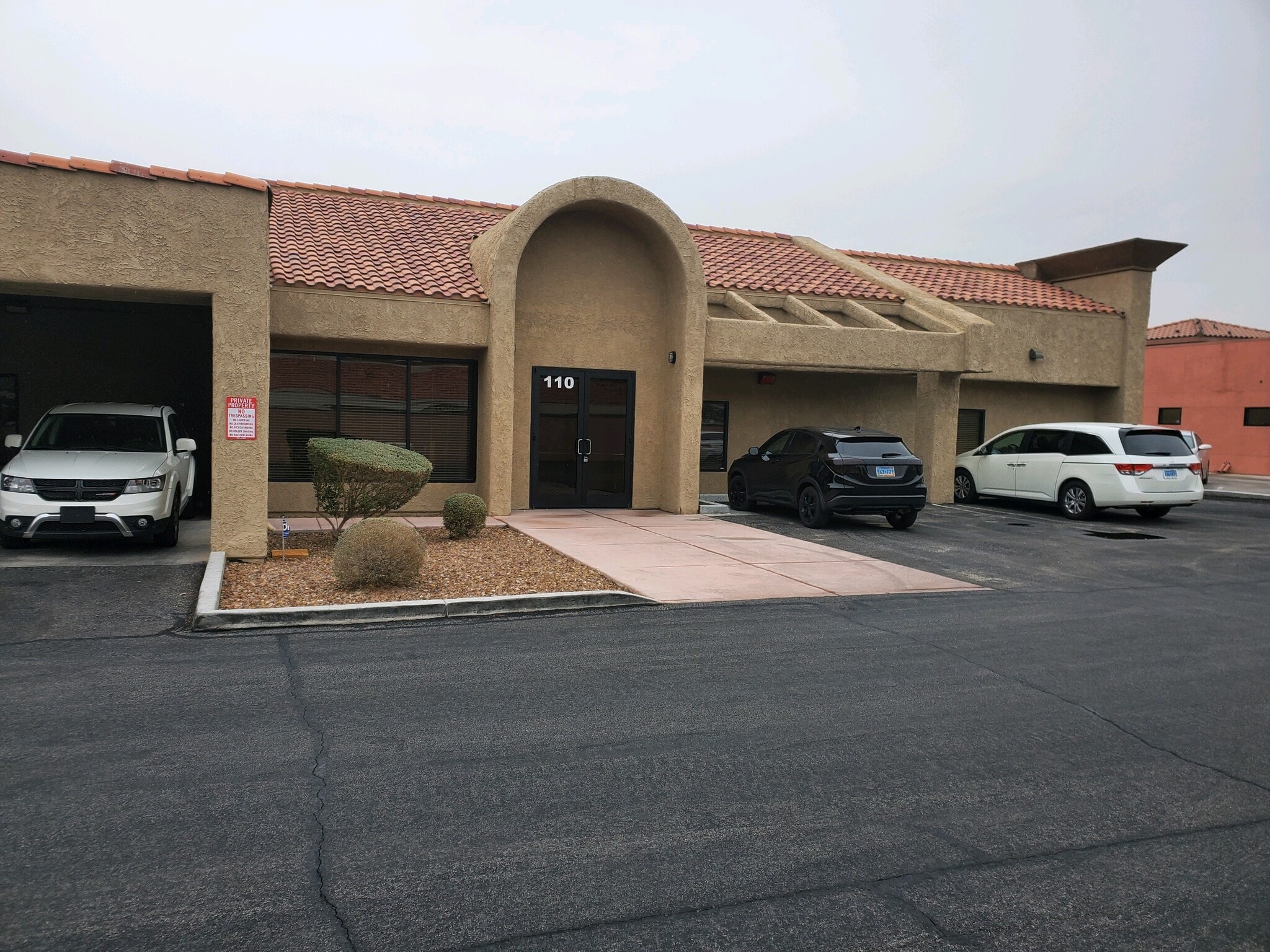 6905 W Charleston Blvd, Las Vegas, NV for lease Interior Photo- Image 1 of 14