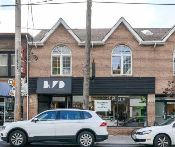 707 Queen St W, Toronto, ON à vendre Photo du bâtiment- Image 1 de 1