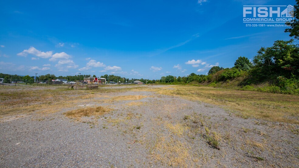 2 Tyler Rd, Muncy, PA à louer - Photo du bâtiment - Image 2 de 2