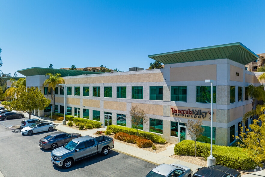 25470 Medical Center Dr, Murrieta, CA for lease - Primary Photo - Image 1 of 6
