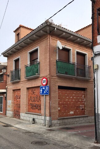 Plus de détails pour Calle Constitución, 9, Sevilla la Nueva - Commerce de détail à louer