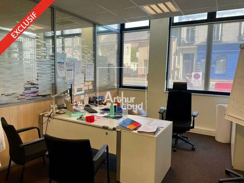 Bureau dans Melun à louer - Photo intérieure - Image 3 de 7