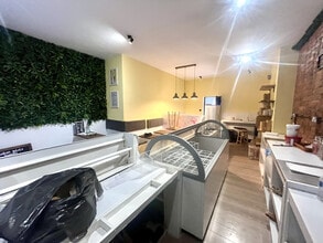 58 Oldham Rd, Manchester for lease Interior Photo- Image 2 of 7