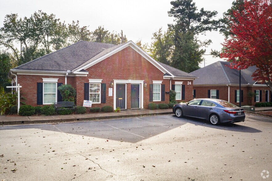 2440 Sandy Plains Rd, Marietta, GA à vendre - Photo du bâtiment - Image 3 de 5