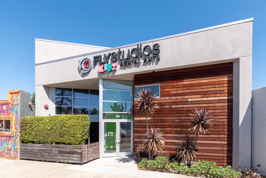 512 N Pacific Coast Hwy, Redondo Beach, CA for sale - Building Photo - Image 2 of 34