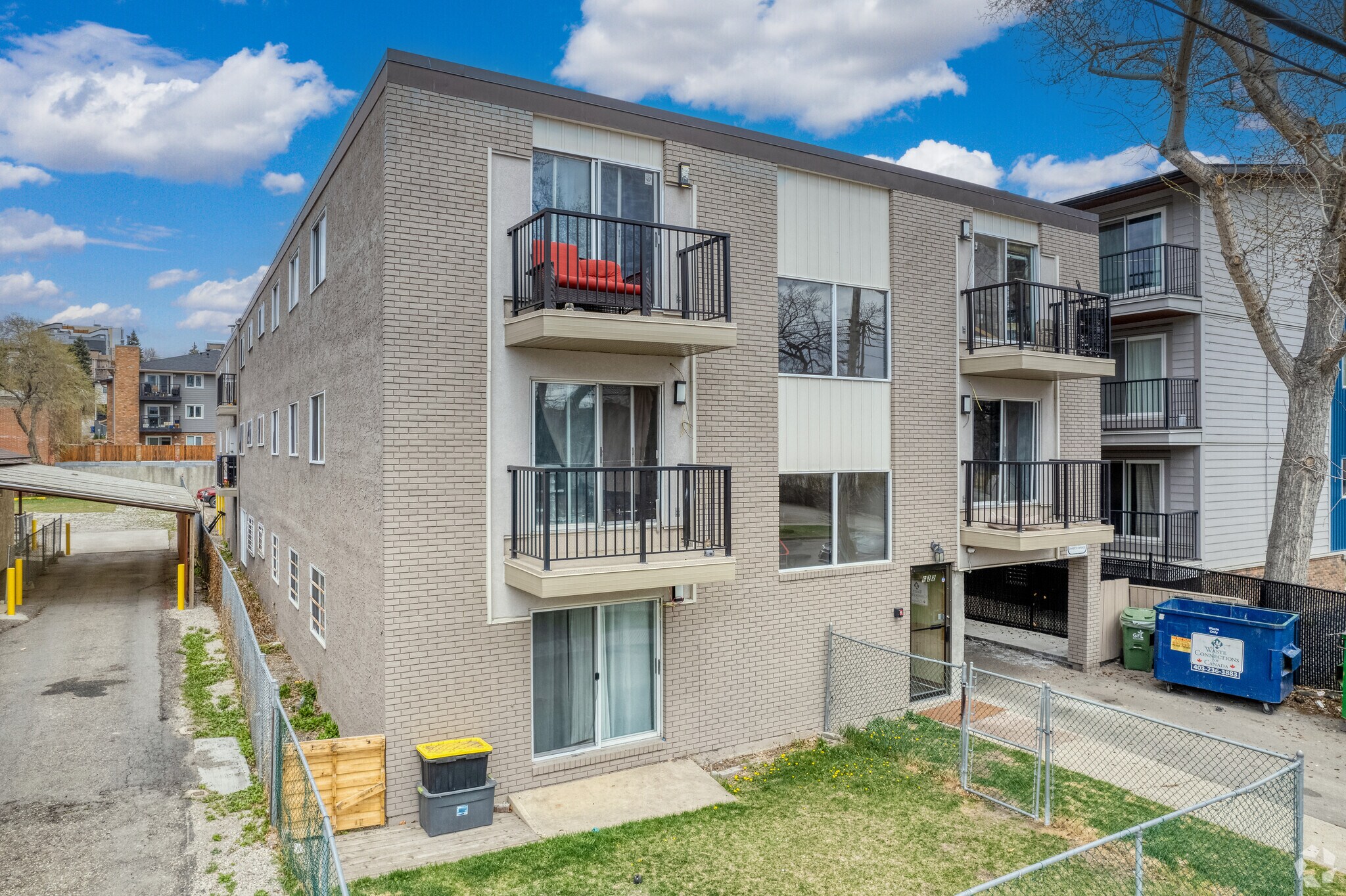 622 2nd Ave NE, Calgary, AB à vendre Photo principale- Image 1 de 1