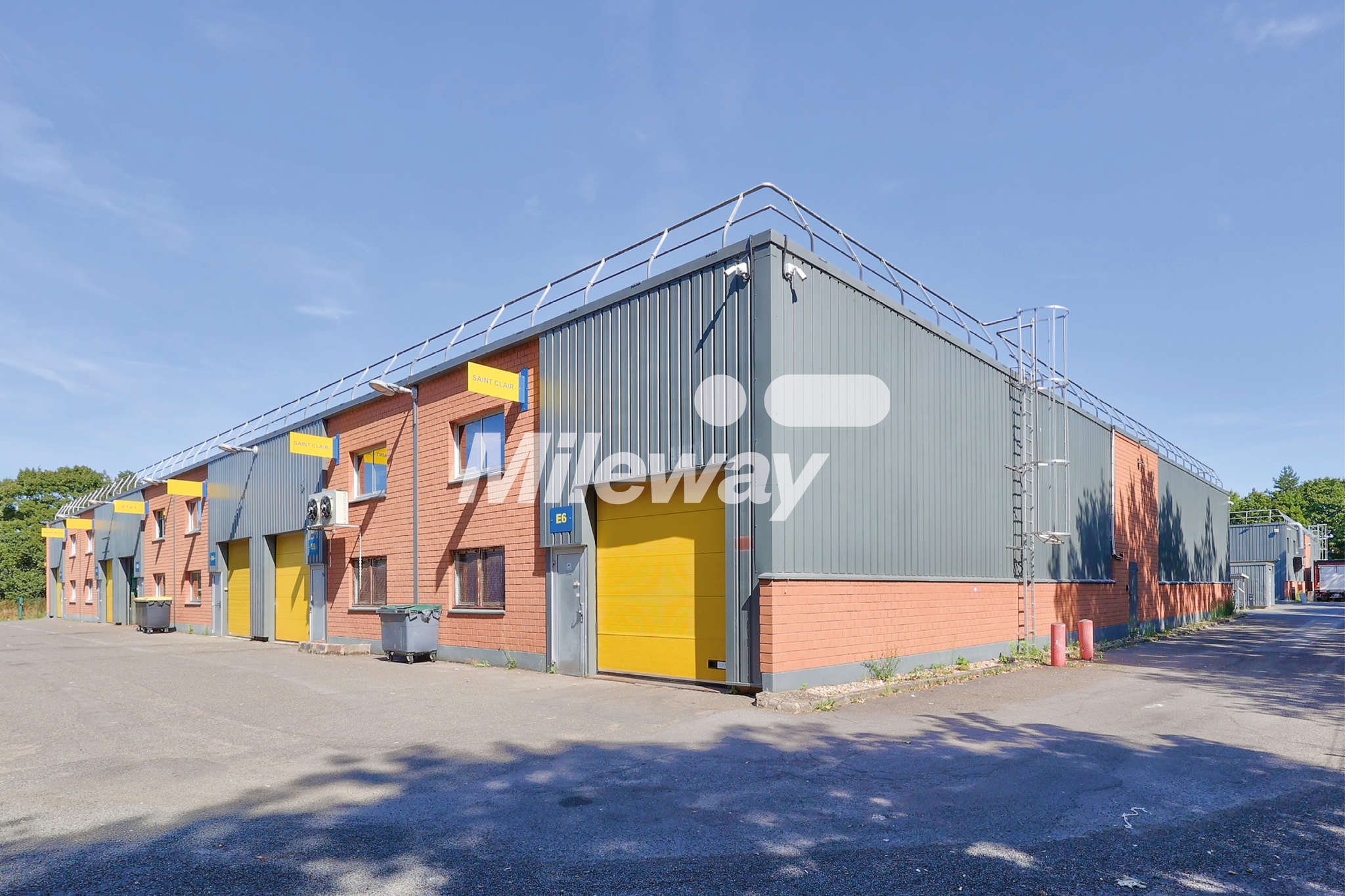 6 Rue Du Bois Du Pont, SAINT-OUEN-L'AUMONE for lease Building Photo- Image 1 of 2