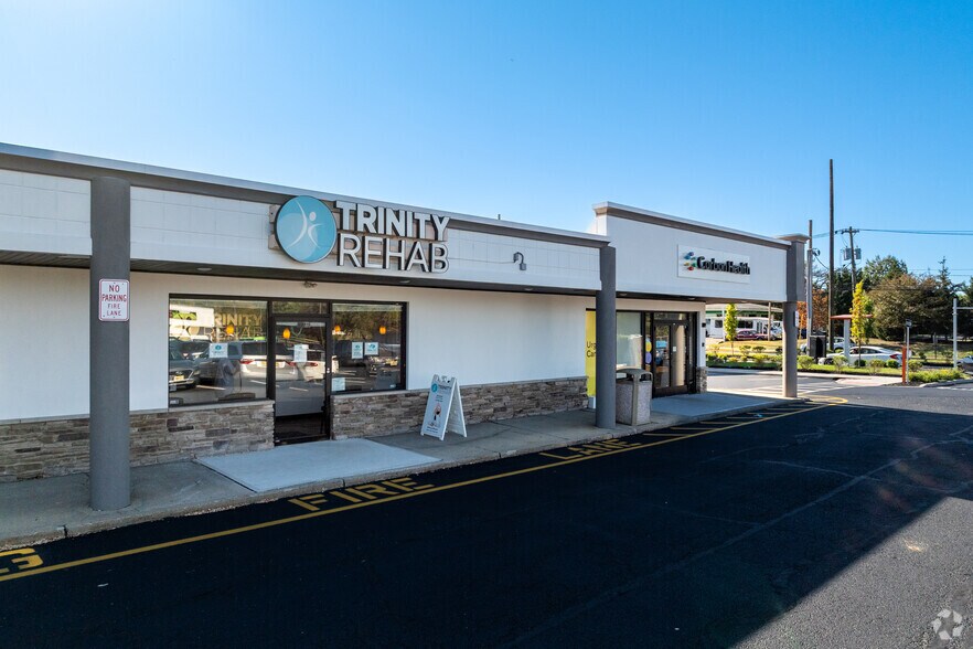 1165 State Route 27, Somerset, NJ à vendre - Photo du bâtiment - Image 3 de 5