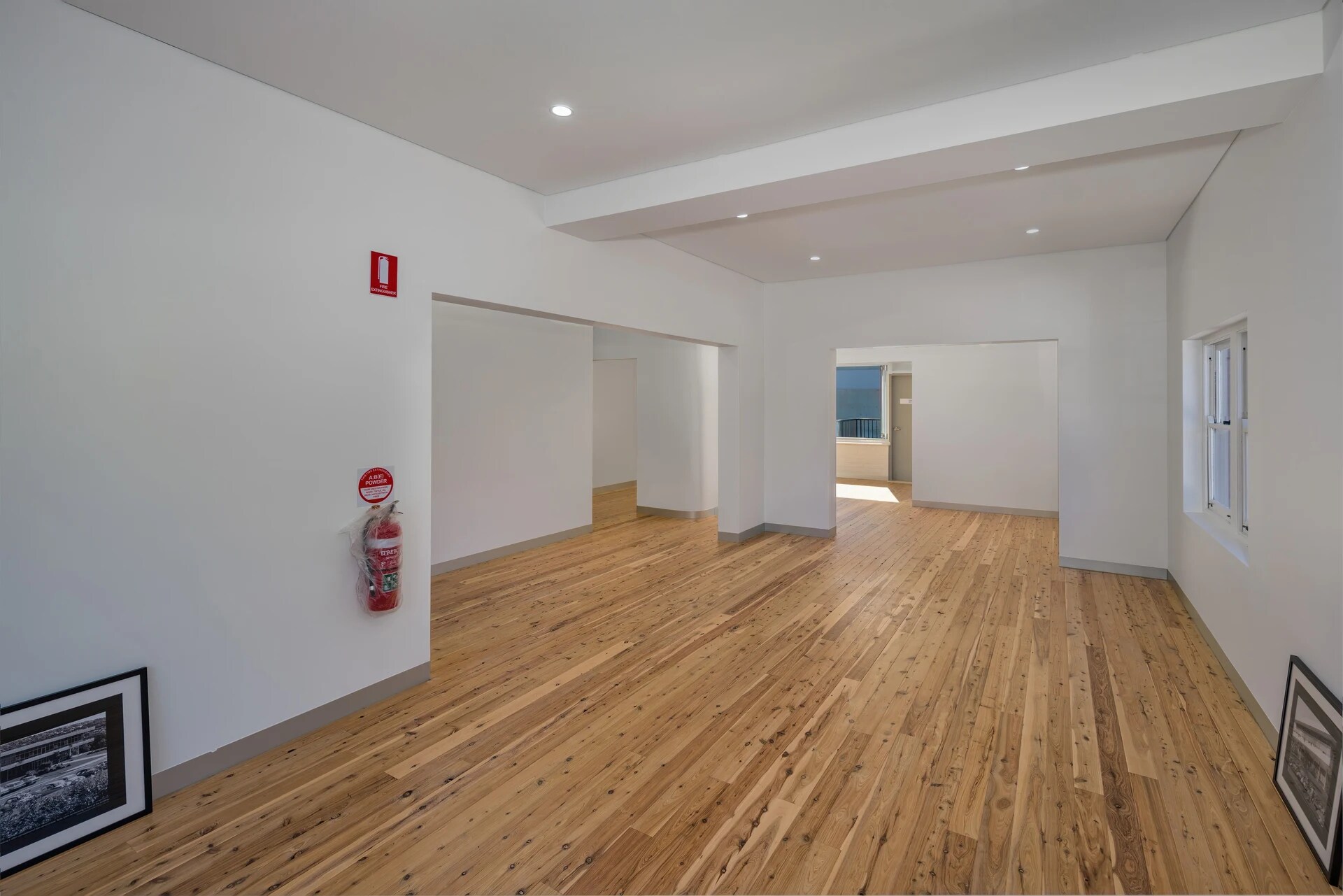 100 South Creek Rd, CROMER à louer Photo intérieure- Image 1 de 6