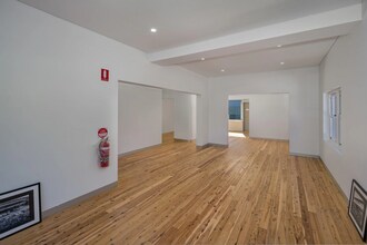 100 South Creek Rd, CROMER à louer Photo intérieure- Image 1 de 6